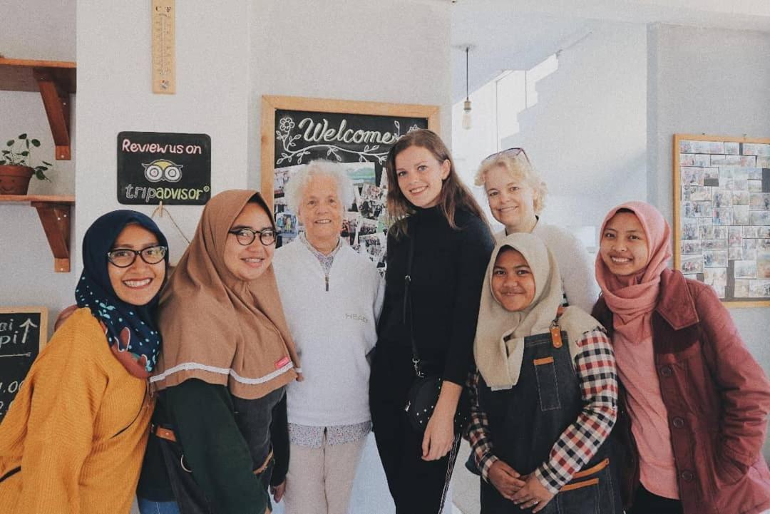 Tani Jiwo Hostel Diyeng Eksteriør billede