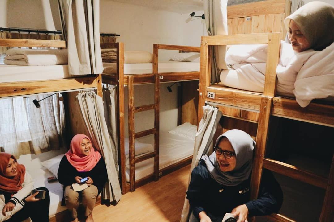Tani Jiwo Hostel Diyeng Eksteriør billede